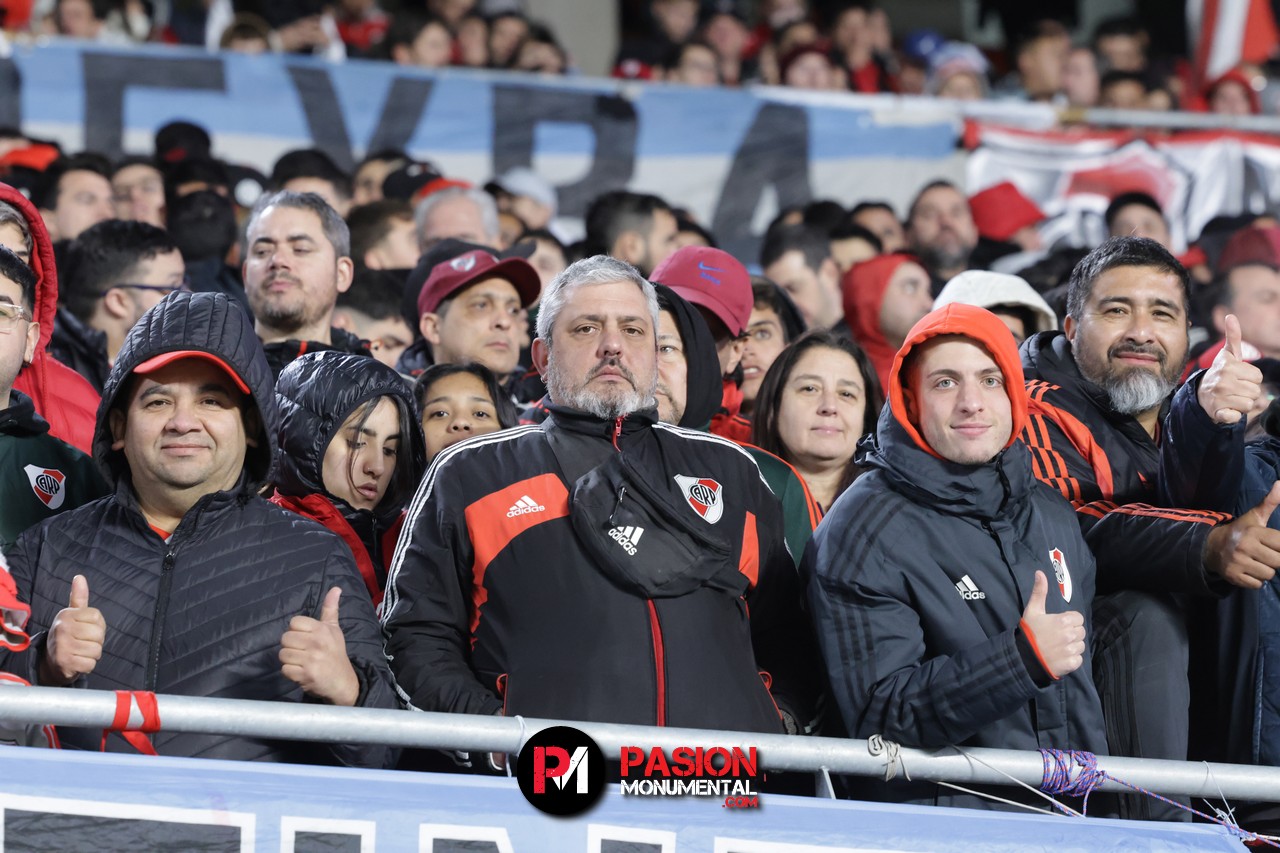 ¡Buscate en la goleada Monumental ante Barracas Central por la Copa de la Liga!