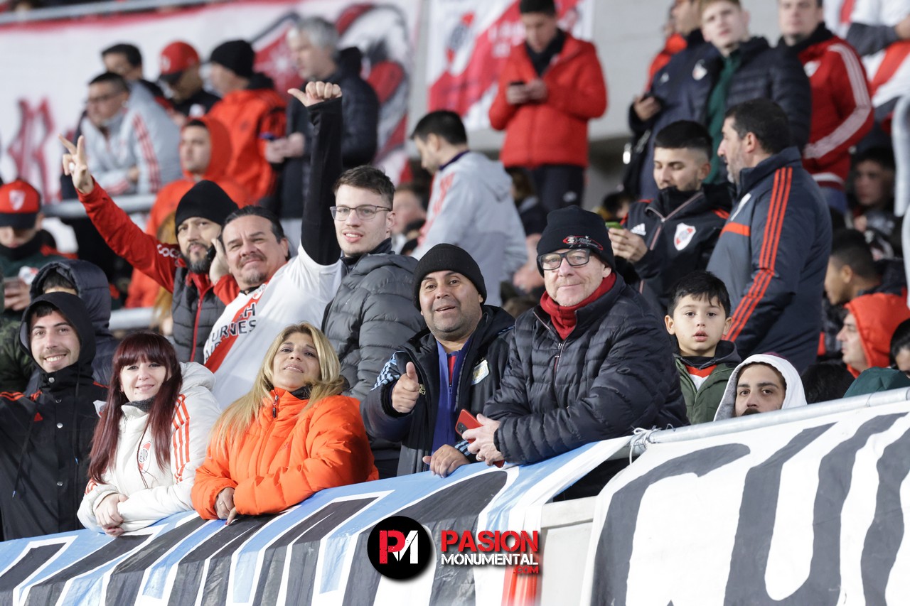 ¡Buscate en la goleada Monumental ante Barracas Central por la Copa de la Liga!