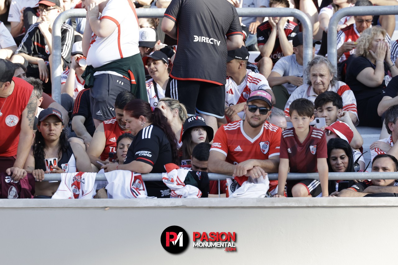 ¡Buscate en el partido de River frente a Talleres en el Monumental!