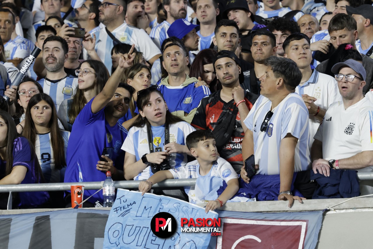 ¡Buscate de Selección en la goleada Monumental de Argentina ante Bolivia!