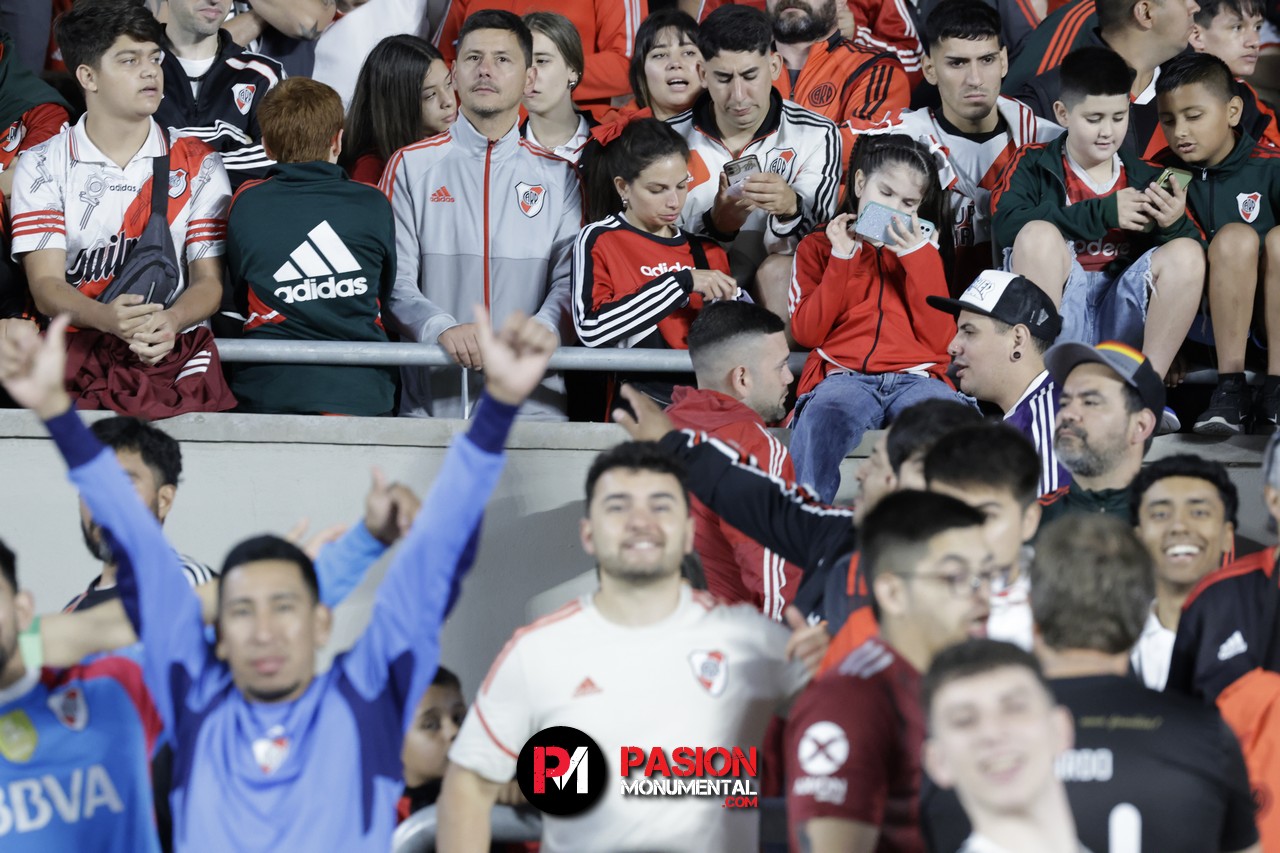 ¡Buscate en el empate de River ante Vélez en el estadio Monumental!