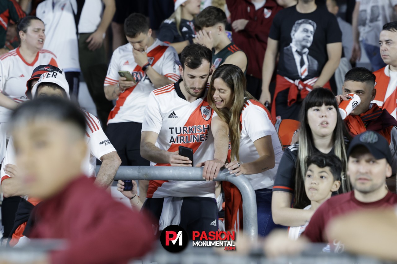 ¡Buscate en el empate de River ante Vélez en el estadio Monumental!