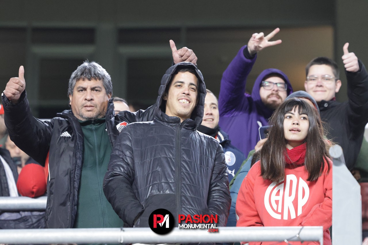 ¡Buscate en la goleada Monumental ante Barracas Central por la Copa de la Liga!