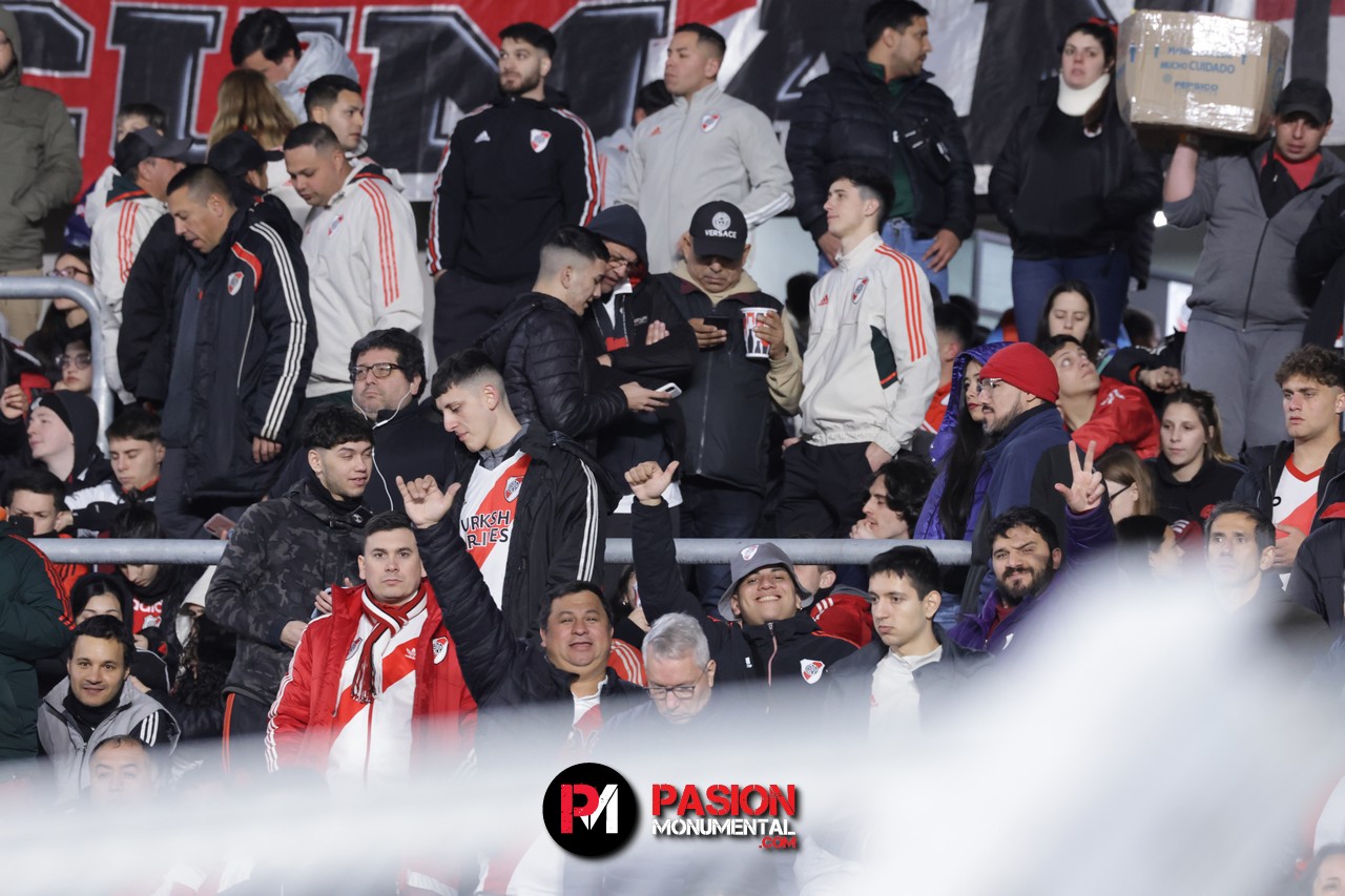¡Buscate en la goleada Monumental ante Barracas Central por la Copa de la Liga!