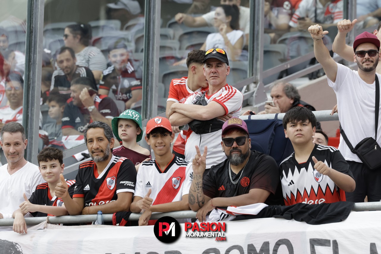 ¡Buscate Monumental en el triunfazo de River frente a Barracas Central!