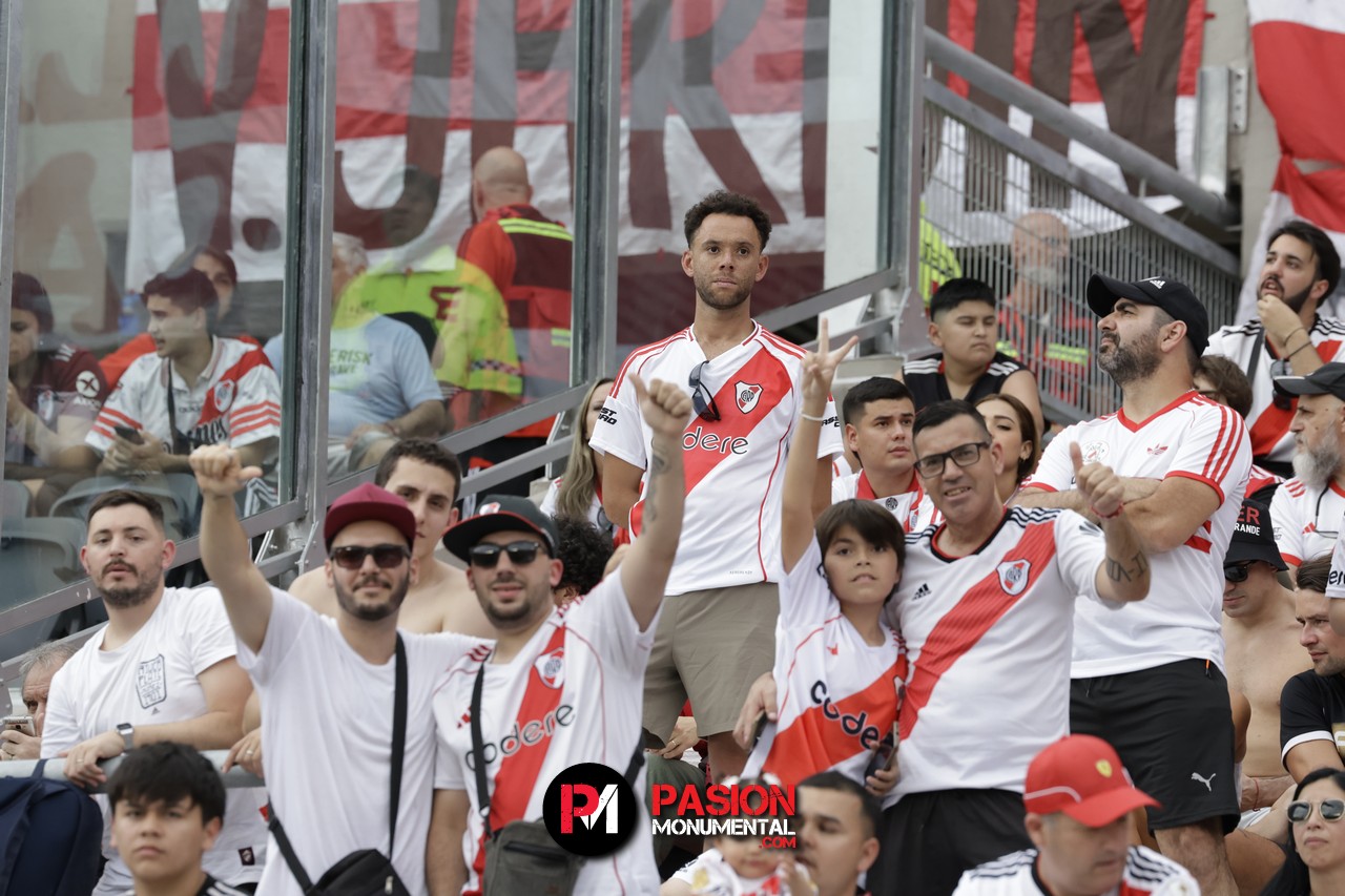 ¡Buscate Monumental en el triunfazo de River frente a Barracas Central!