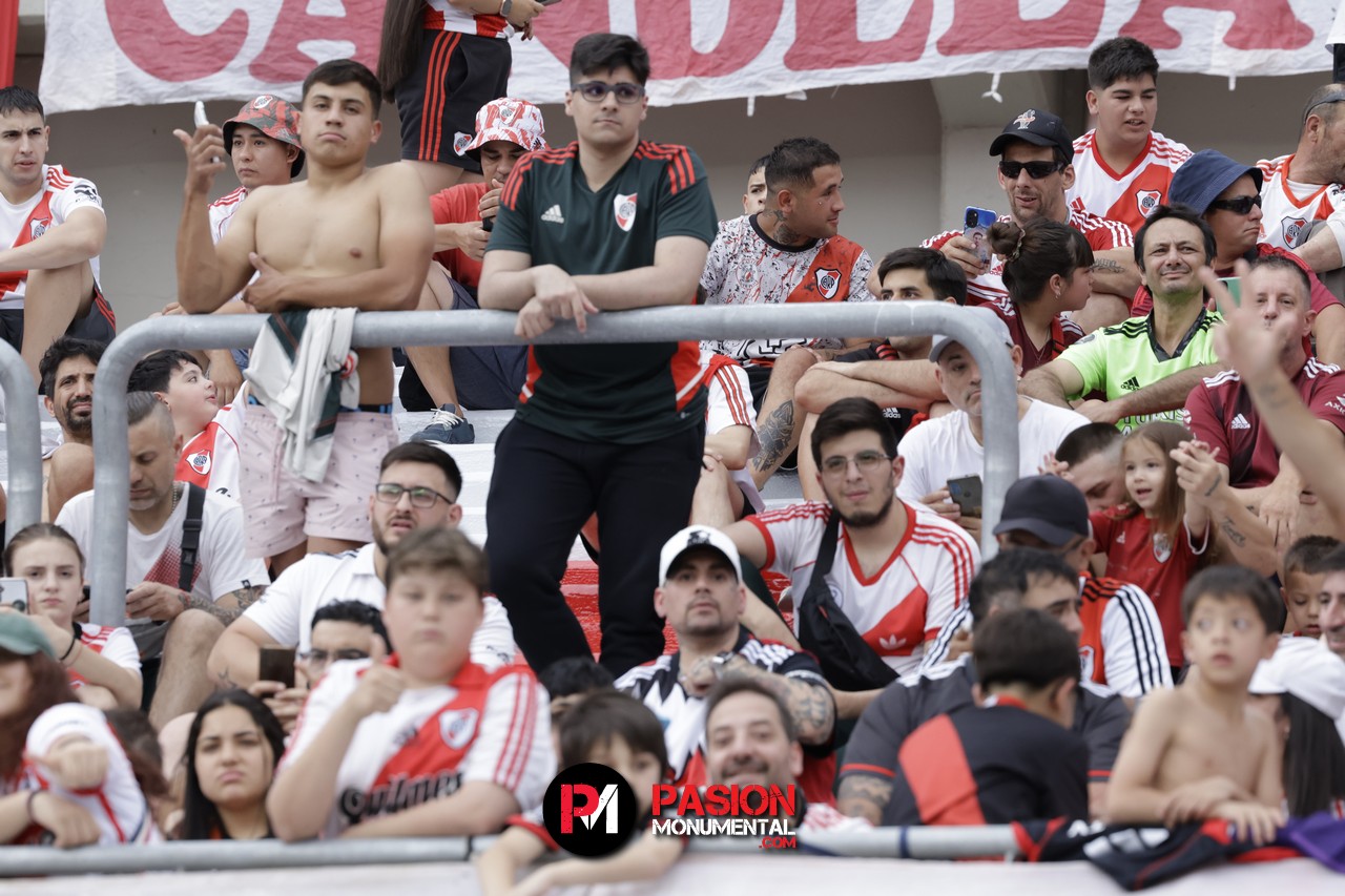 ¡Buscate Monumental en el triunfazo de River frente a Barracas Central!