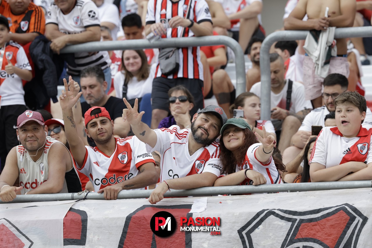 ¡Buscate Monumental en el triunfazo de River frente a Barracas Central!