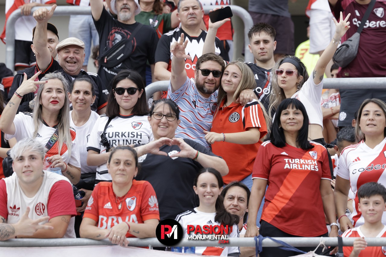 ¡Buscate Monumental en el triunfazo de River frente a Barracas Central!