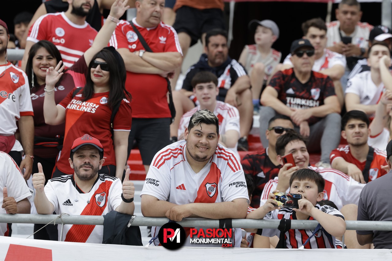 ¡Buscate Monumental en el triunfazo de River frente a Barracas Central!