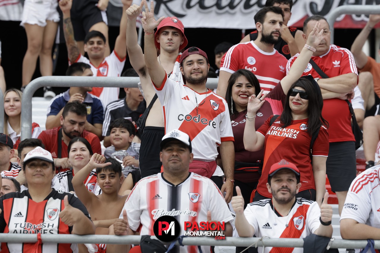 ¡Buscate Monumental en el triunfazo de River frente a Barracas Central!