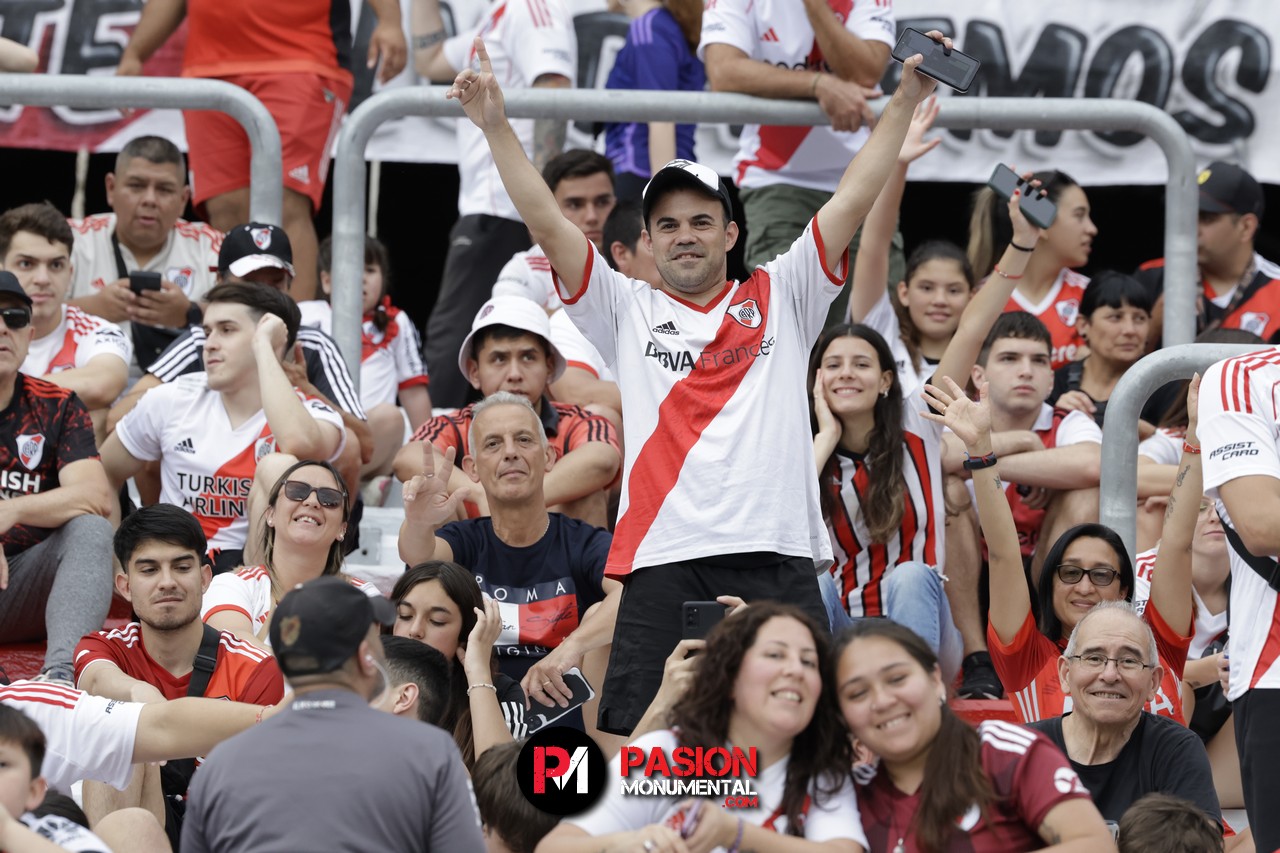 ¡Buscate Monumental en el triunfazo de River frente a Barracas Central!