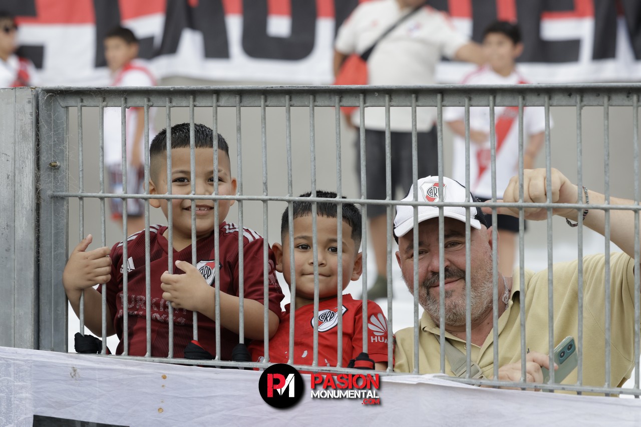 ¡Buscate Monumental en el triunfazo de River frente a Barracas Central!
