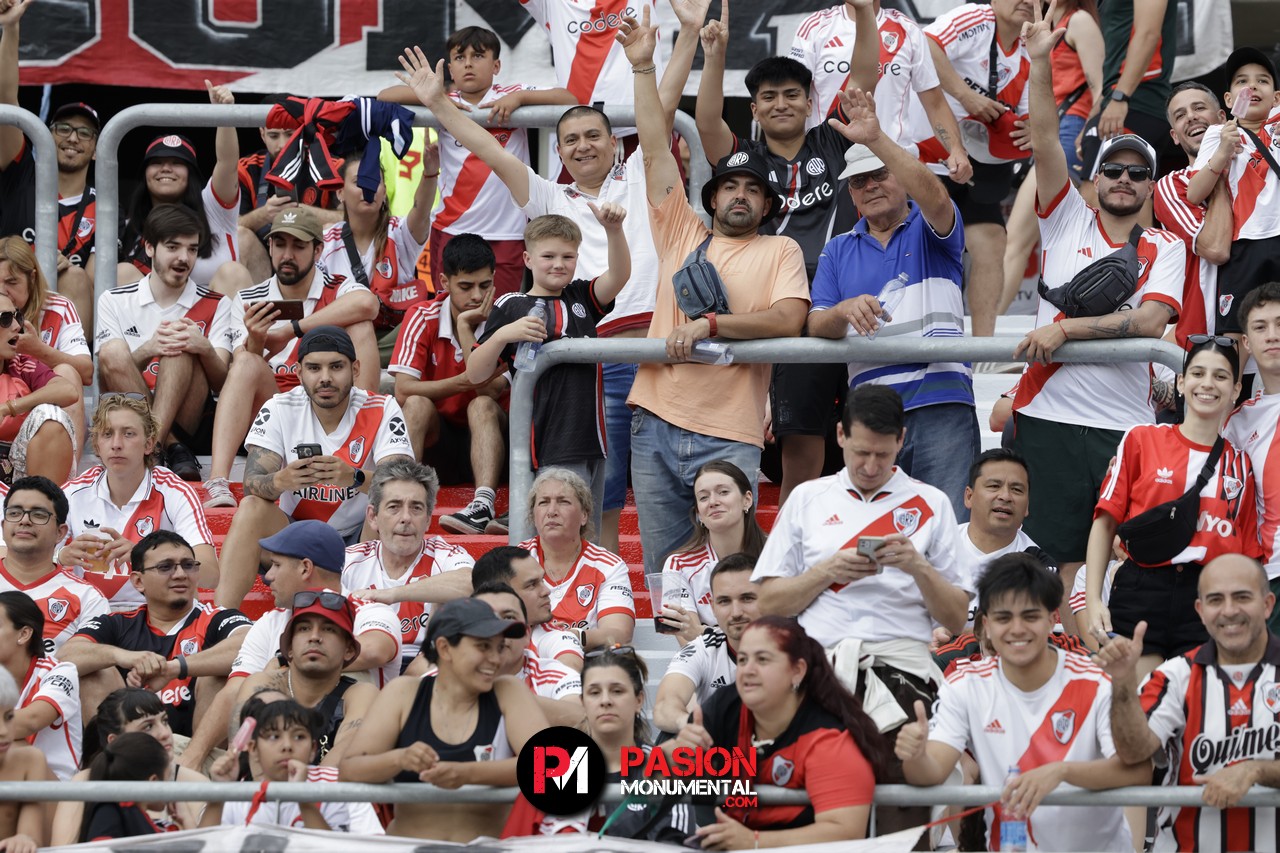 ¡Buscate Monumental en el triunfazo de River frente a Barracas Central!