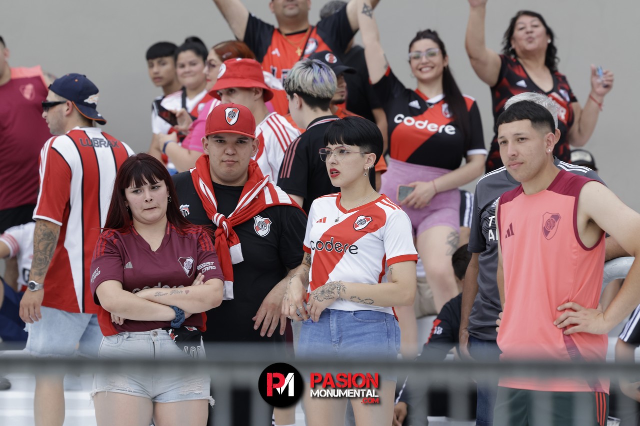 ¡Buscate Monumental en el triunfazo de River frente a Barracas Central!