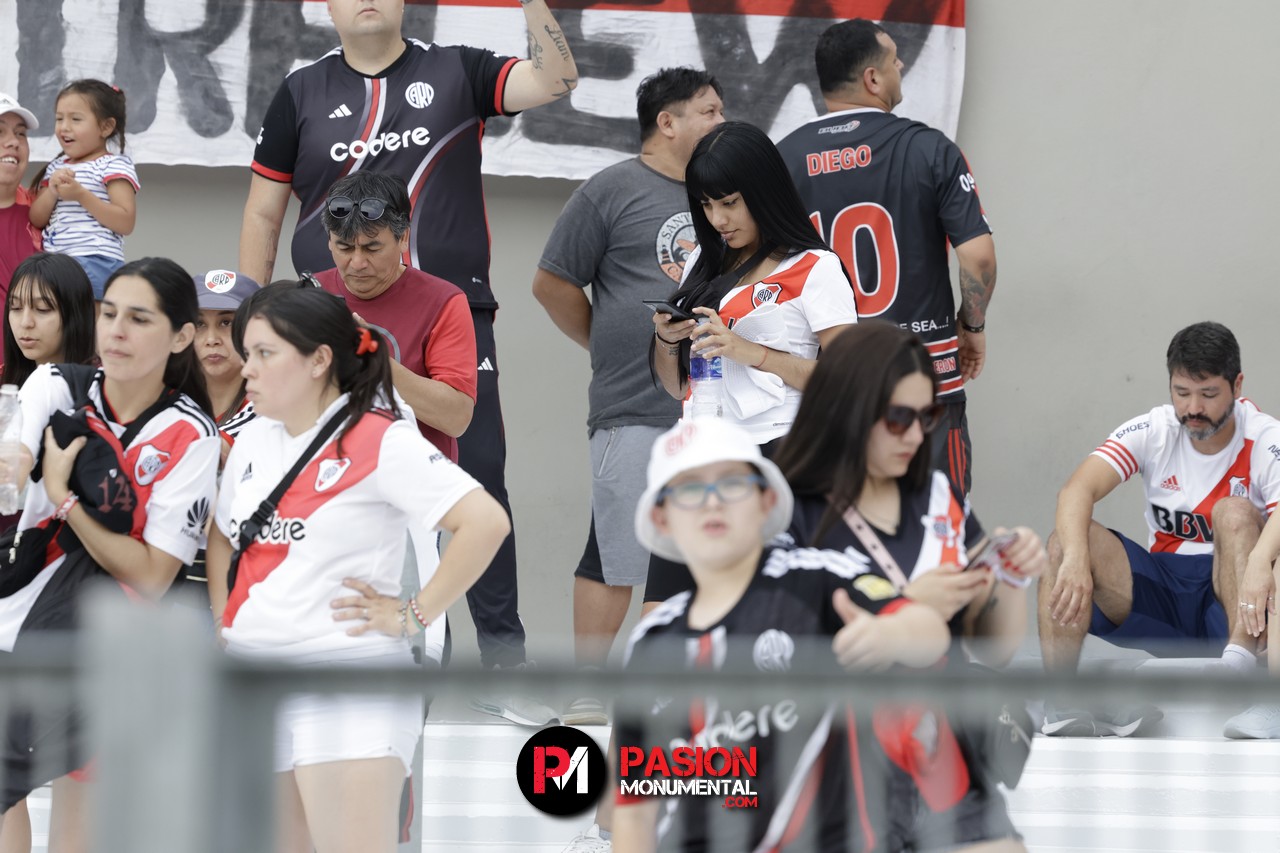¡Buscate Monumental en el triunfazo de River frente a Barracas Central!