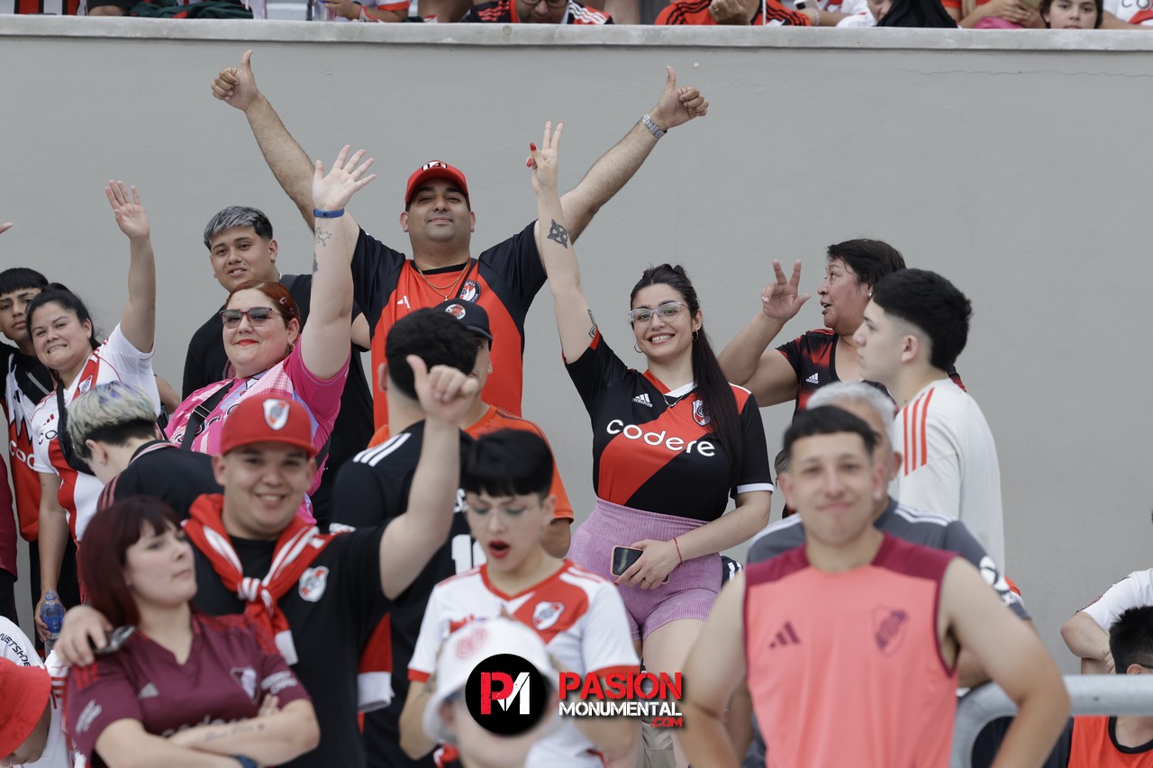 ¡Buscate Monumental en el triunfazo de River frente a Barracas Central!