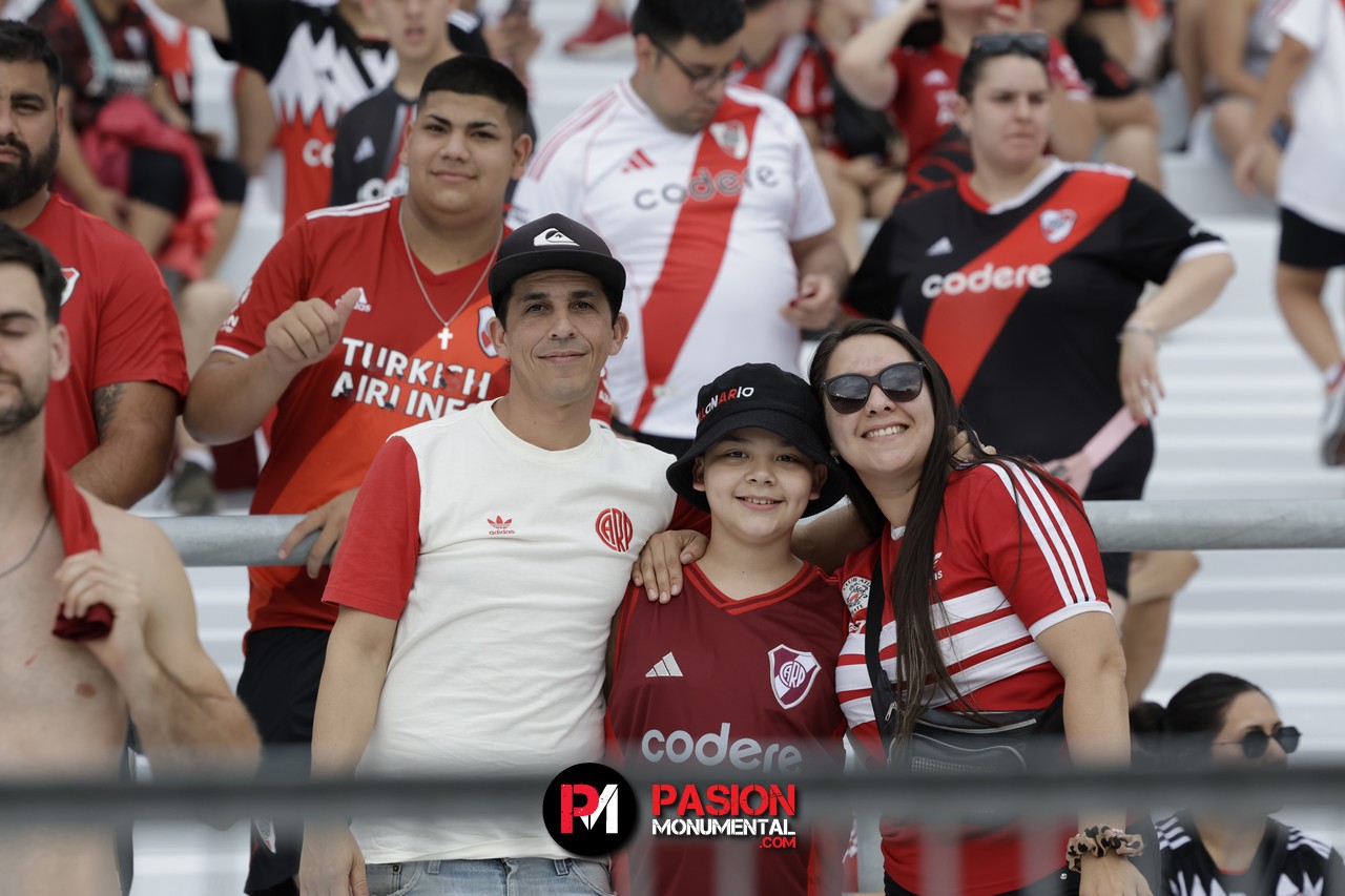 ¡Buscate Monumental en el triunfazo de River frente a Barracas Central!