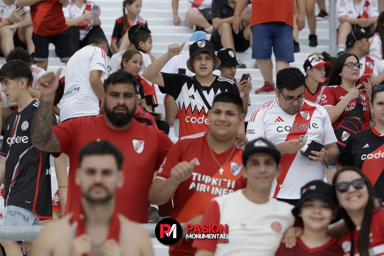 ¡Buscate Monumental en el triunfazo de River frente a Barracas Central!