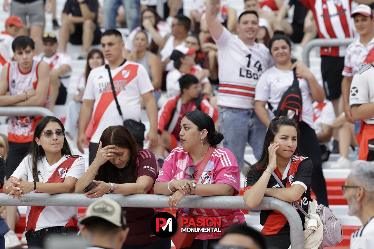 ¡Buscate Monumental en el triunfazo de River frente a Barracas Central!