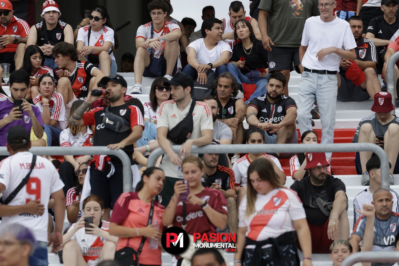 ¡Buscate Monumental en el triunfazo de River frente a Barracas Central!