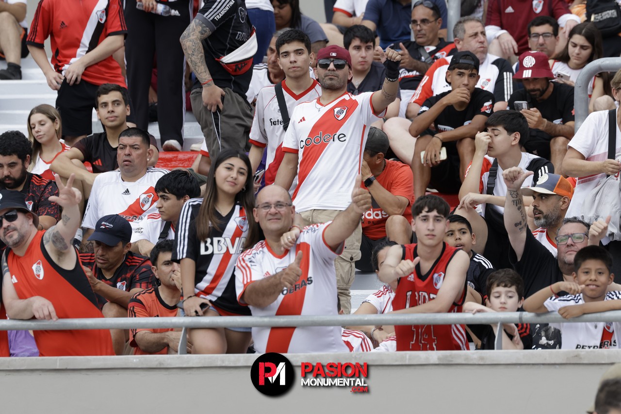 ¡Buscate Monumental en el triunfazo de River frente a Barracas Central!