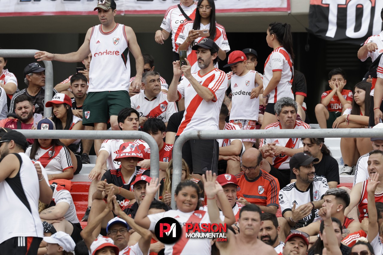¡Buscate Monumental en el triunfazo de River frente a Barracas Central!