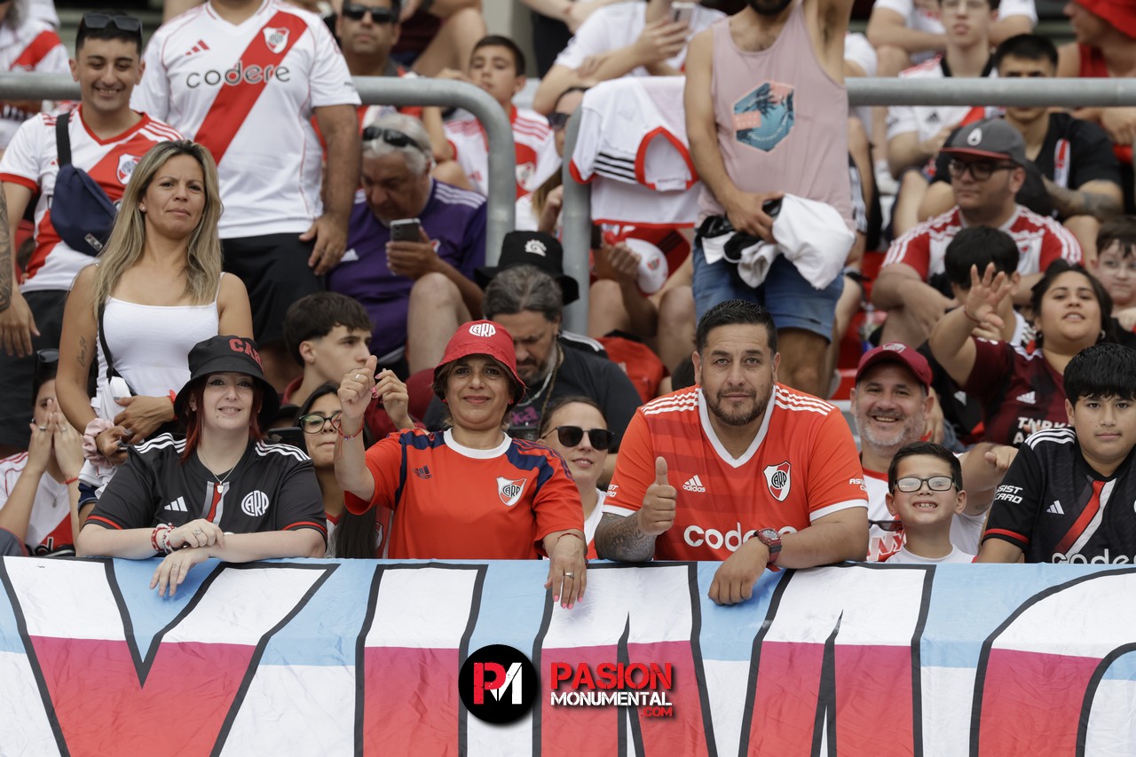¡Buscate Monumental en el triunfazo de River frente a Barracas Central!