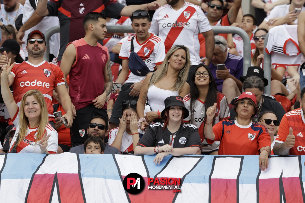 ¡Buscate Monumental en el triunfazo de River frente a Barracas Central!