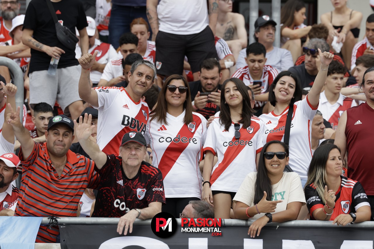 ¡Buscate Monumental en el triunfazo de River frente a Barracas Central!