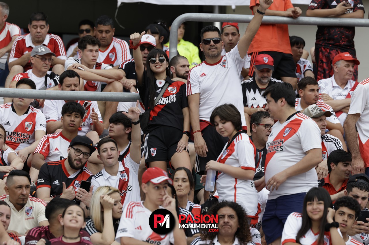 ¡Buscate Monumental en el triunfazo de River frente a Barracas Central!