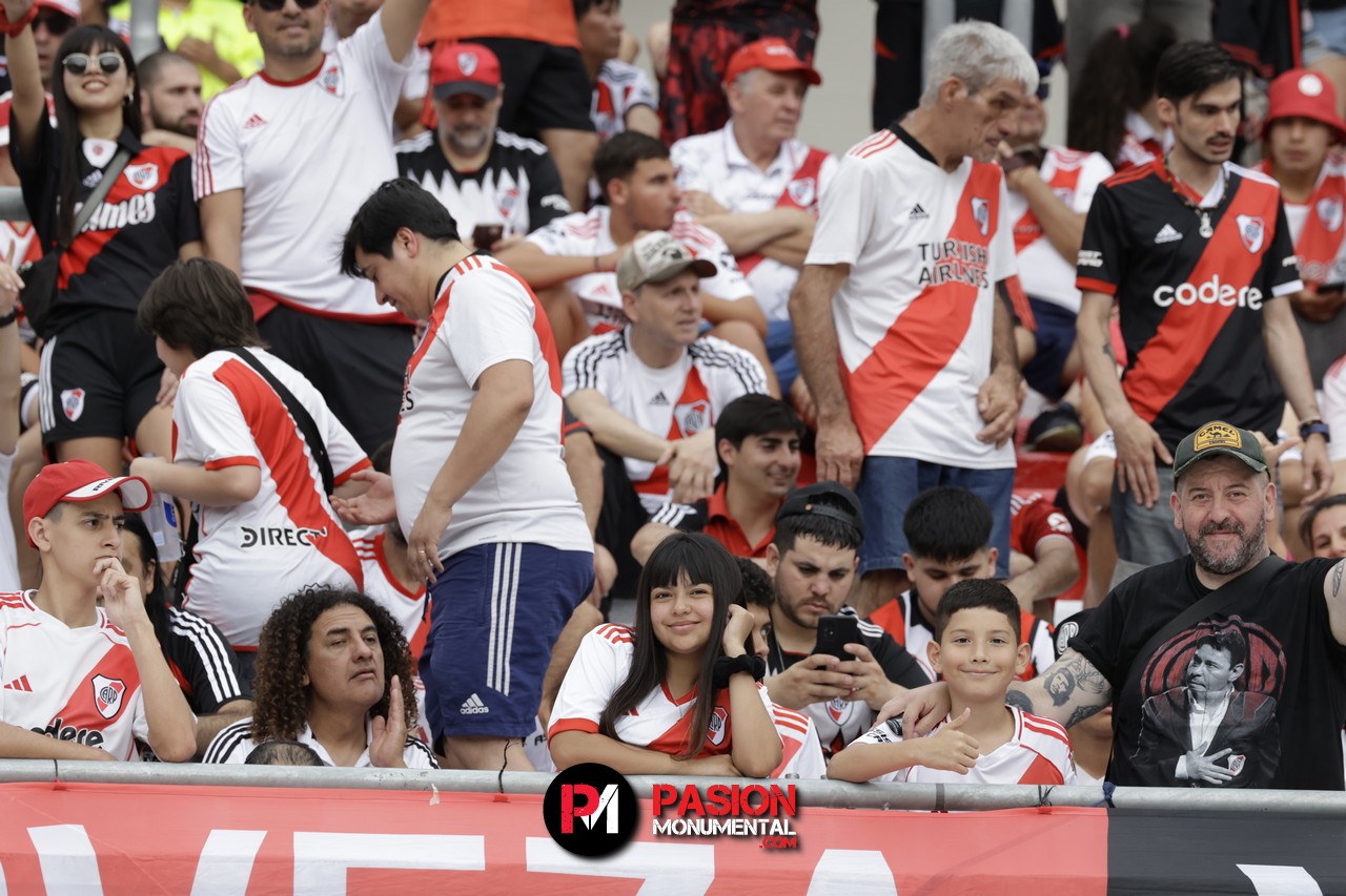 ¡Buscate Monumental en el triunfazo de River frente a Barracas Central!