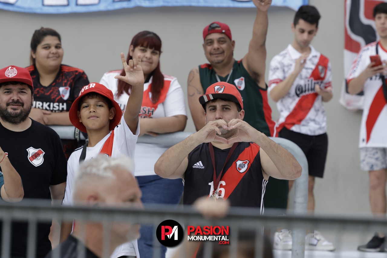 ¡Buscate Monumental en el triunfazo de River frente a Barracas Central!