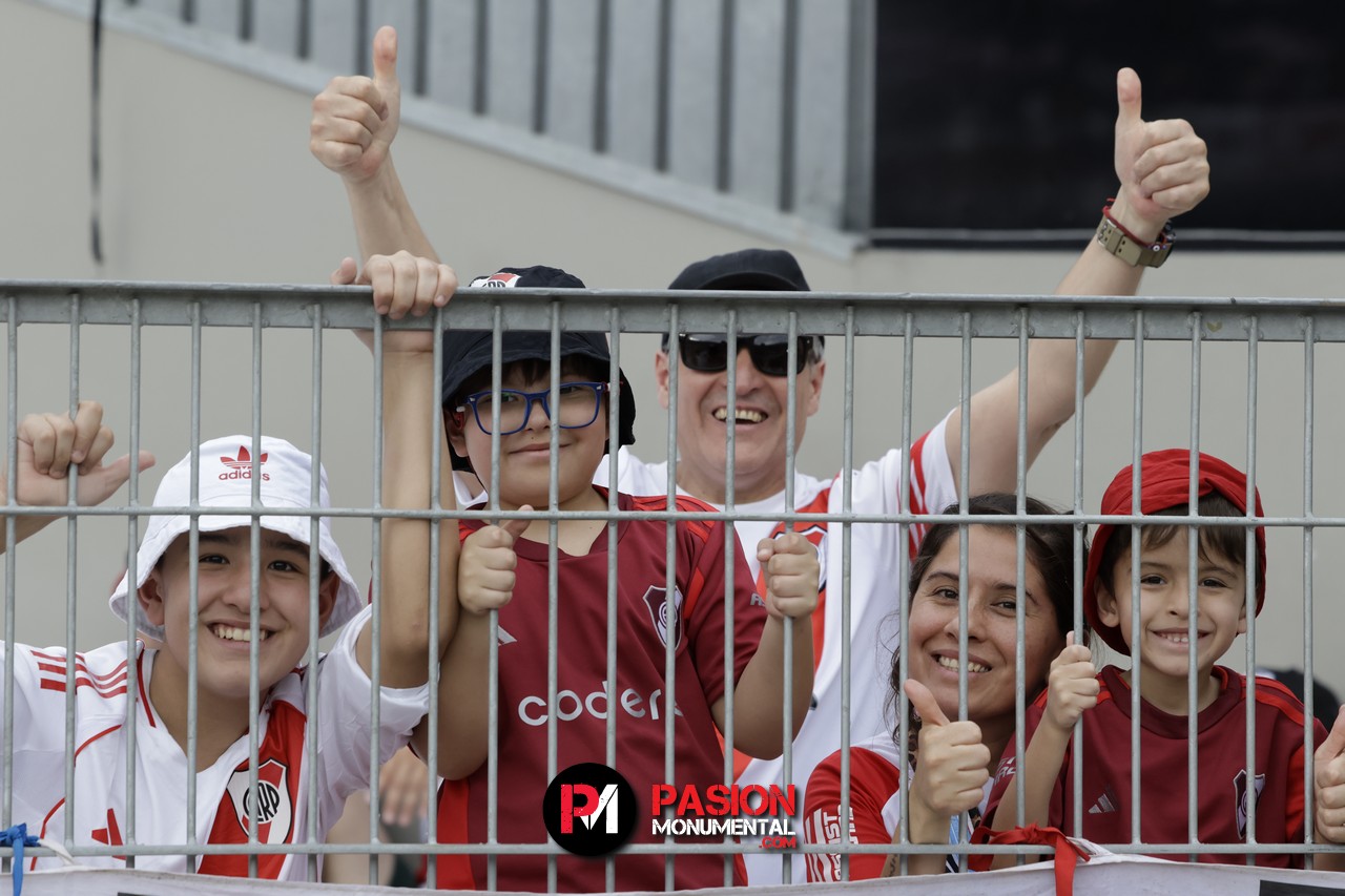 ¡Buscate Monumental en el triunfazo de River frente a Barracas Central!
