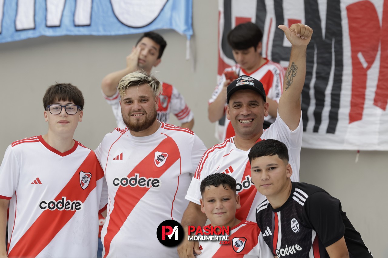 ¡Buscate Monumental en el triunfazo de River frente a Barracas Central!