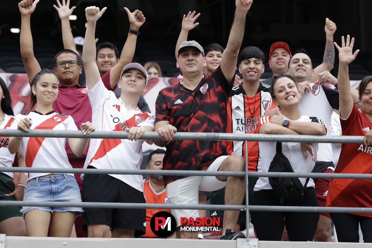 ¡Buscate Monumental en el triunfazo de River frente a Barracas Central!