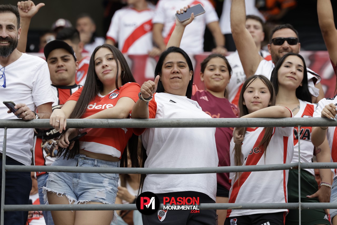 ¡Buscate Monumental en el triunfazo de River frente a Barracas Central!