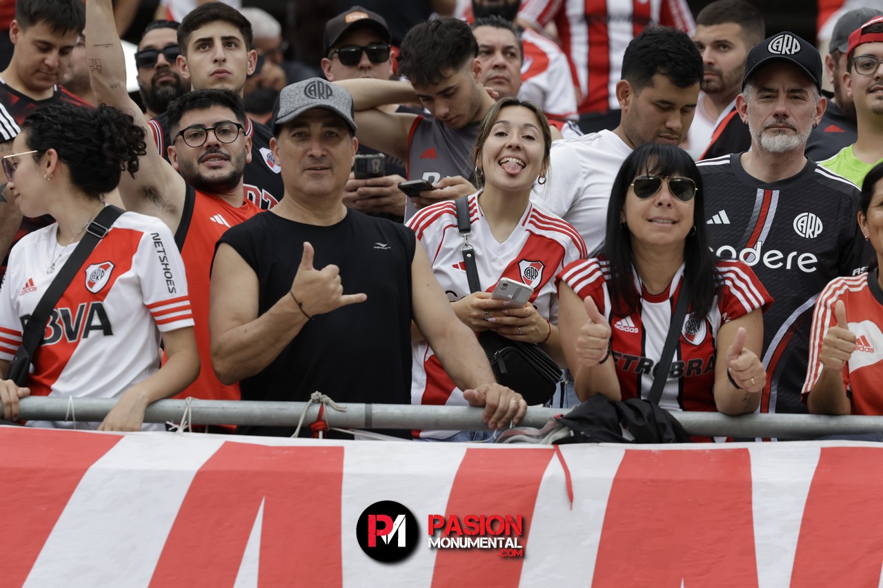 ¡Buscate Monumental en el triunfazo de River frente a Barracas Central!