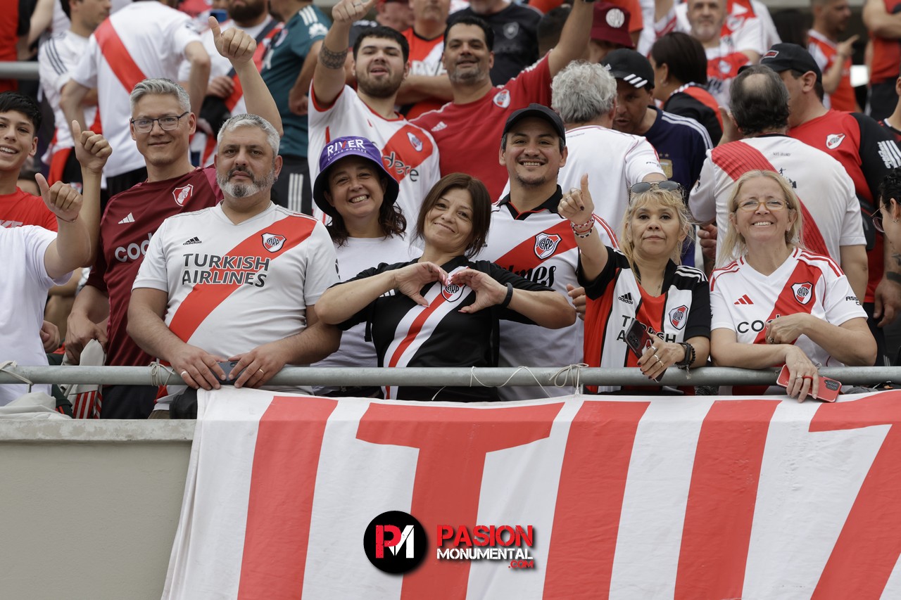 ¡Buscate Monumental en el triunfazo de River frente a Barracas Central!