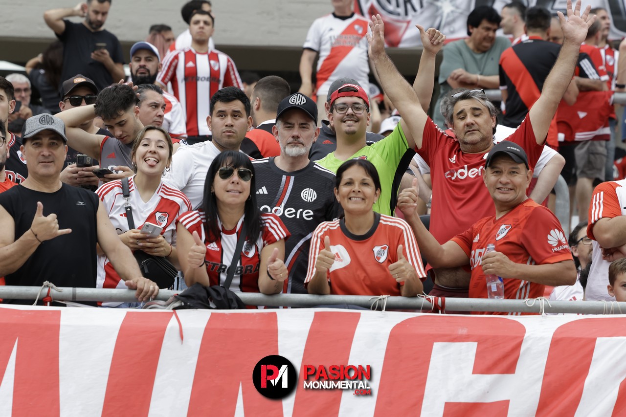 ¡Buscate Monumental en el triunfazo de River frente a Barracas Central!
