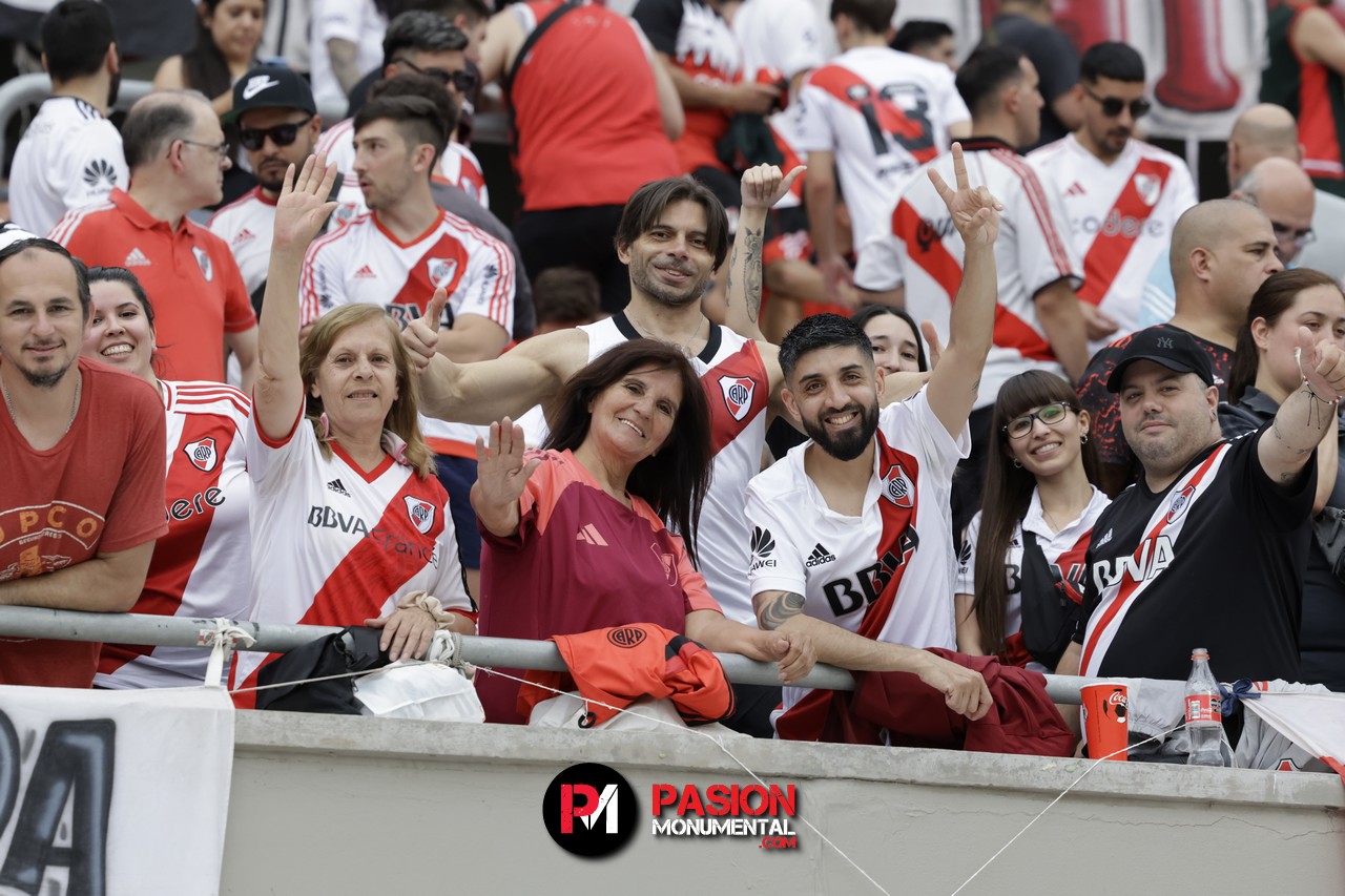 ¡Buscate Monumental en el triunfazo de River frente a Barracas Central!
