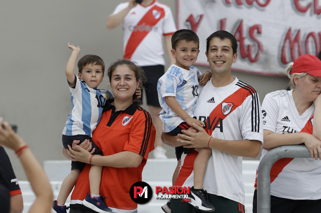 ¡Buscate Monumental en el triunfazo de River frente a Barracas Central!