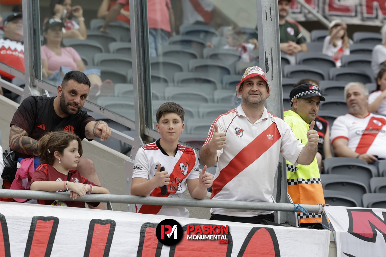 ¡Buscate Monumental en el triunfazo de River frente a Barracas Central!