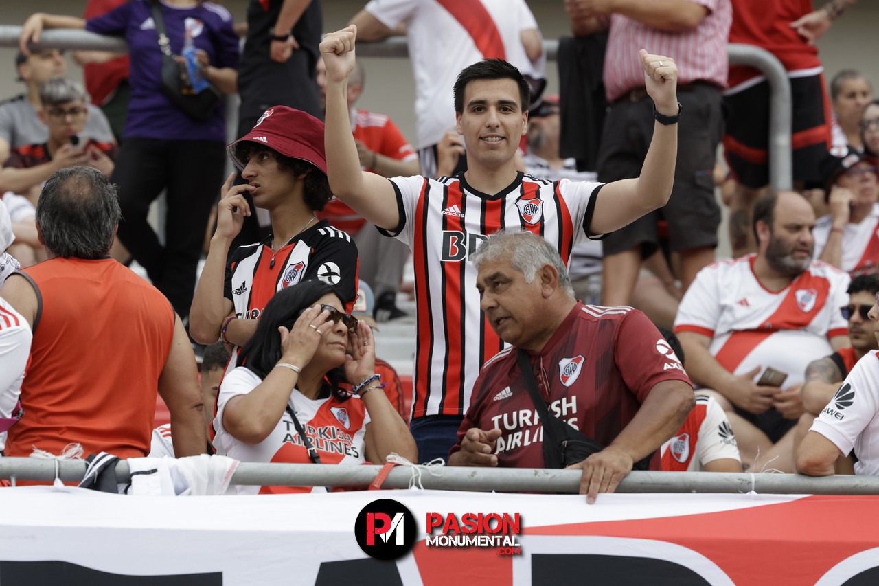 ¡Buscate Monumental en el triunfazo de River frente a Barracas Central!