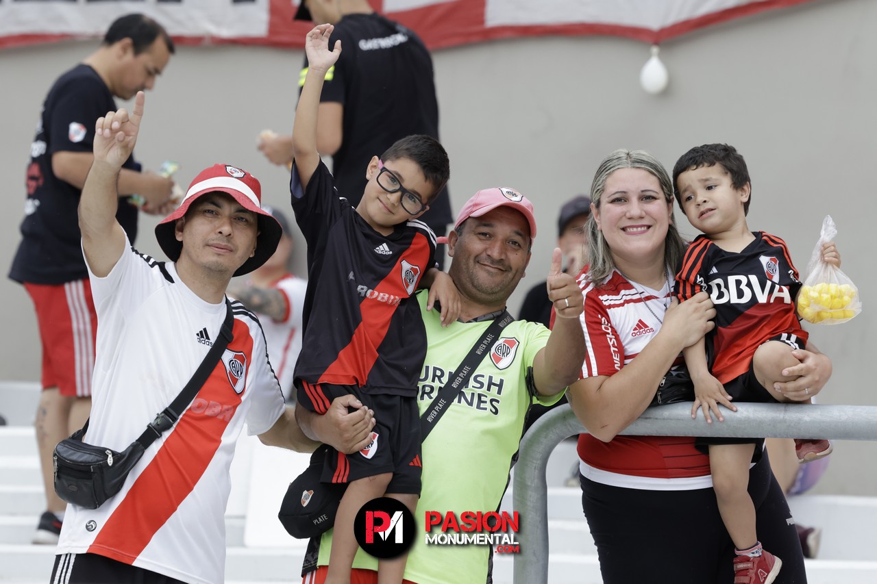 ¡Buscate Monumental en el triunfazo de River frente a Barracas Central!