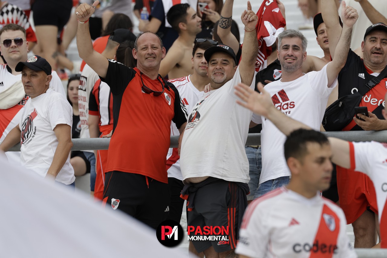¡Buscate Monumental en el triunfazo de River frente a Barracas Central!