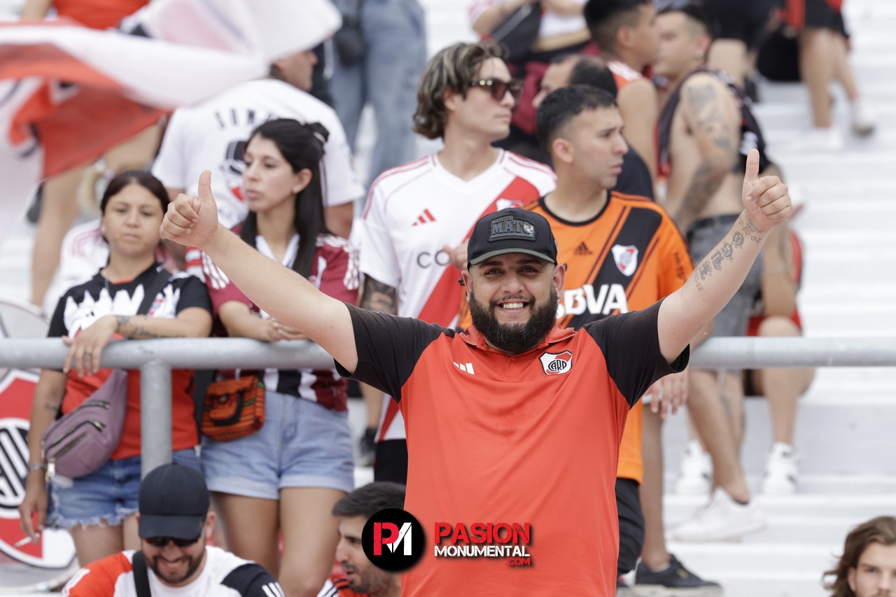 ¡Buscate Monumental en el triunfazo de River frente a Barracas Central!