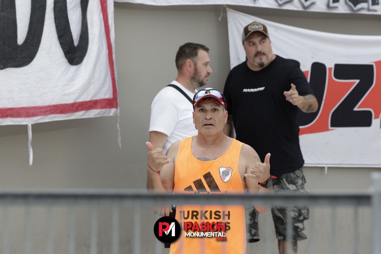 ¡Buscate Monumental en el triunfazo de River frente a Barracas Central!