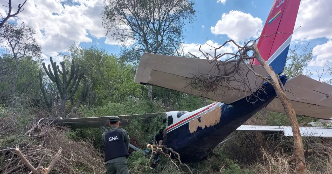 Cayó una avioneta con 130 kilos de cocaína y sus ocupantes están prófugos