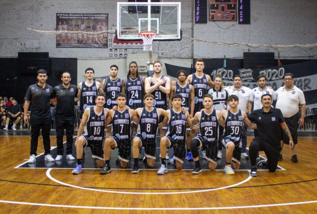 Estudiantes (T) le ganó a Jujuy Básquet en su debut en la Liga Argentina